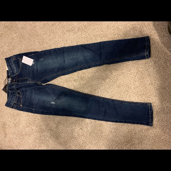 Size 8 jeans. New with tags! - Picture 8 of 8